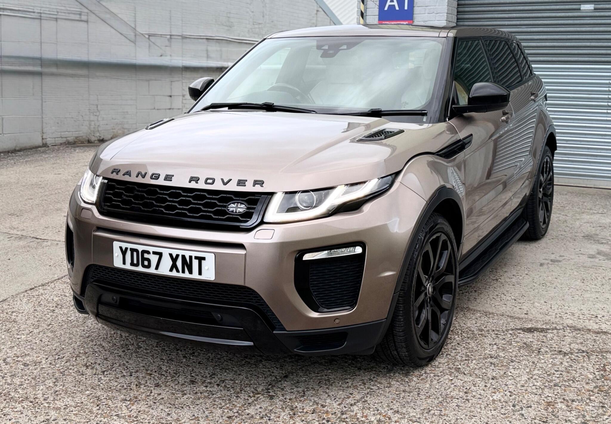 Land Rover Range Rover Evoque Right Side